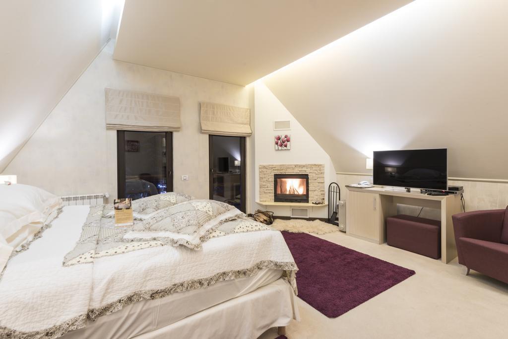 Ioana Boutique Hotel Sinaia Buitenkant foto