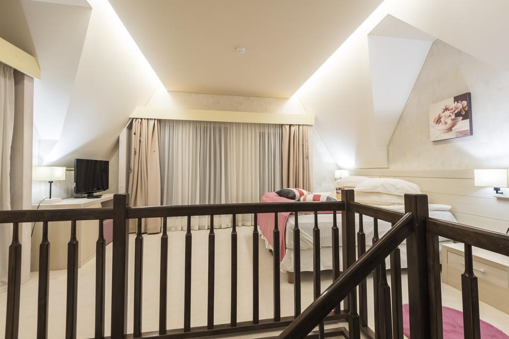 Ioana Boutique Hotel Sinaia Buitenkant foto